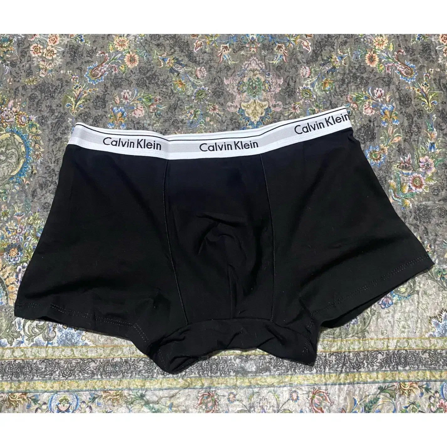 فروشانواعلباسزیر(عمده)|لباس|ورامین, ریحان آباد|دیوار