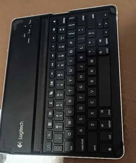 کبیبورد بلوتوثی ایپد|لوازم جانبی موبایل و تبلت|کلاردشت, |دیوار