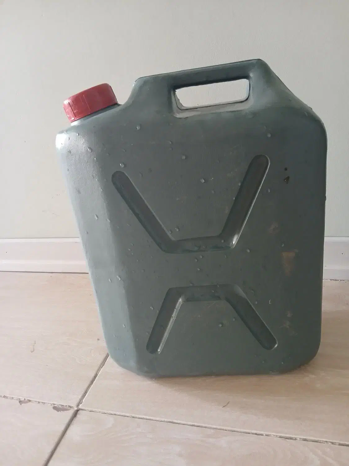 ۲۰لیتری|ظروف نگهدارنده، پلاستیکی، یکبارمصرف|اصفهان, کساره|دیوار