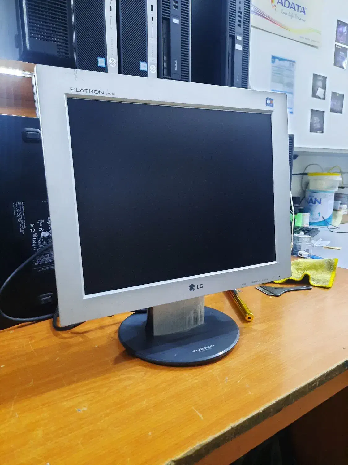 مانیتور ال جی سالم|قطعات و لوازم جانبی رایانه|یزد, |دیوار