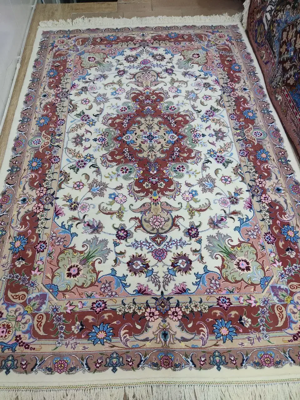 جفت 6 متری دستباف طرح خطیبی (تولیدی کاشمر)|فرش|مشهد, چهارباغ|دیوار