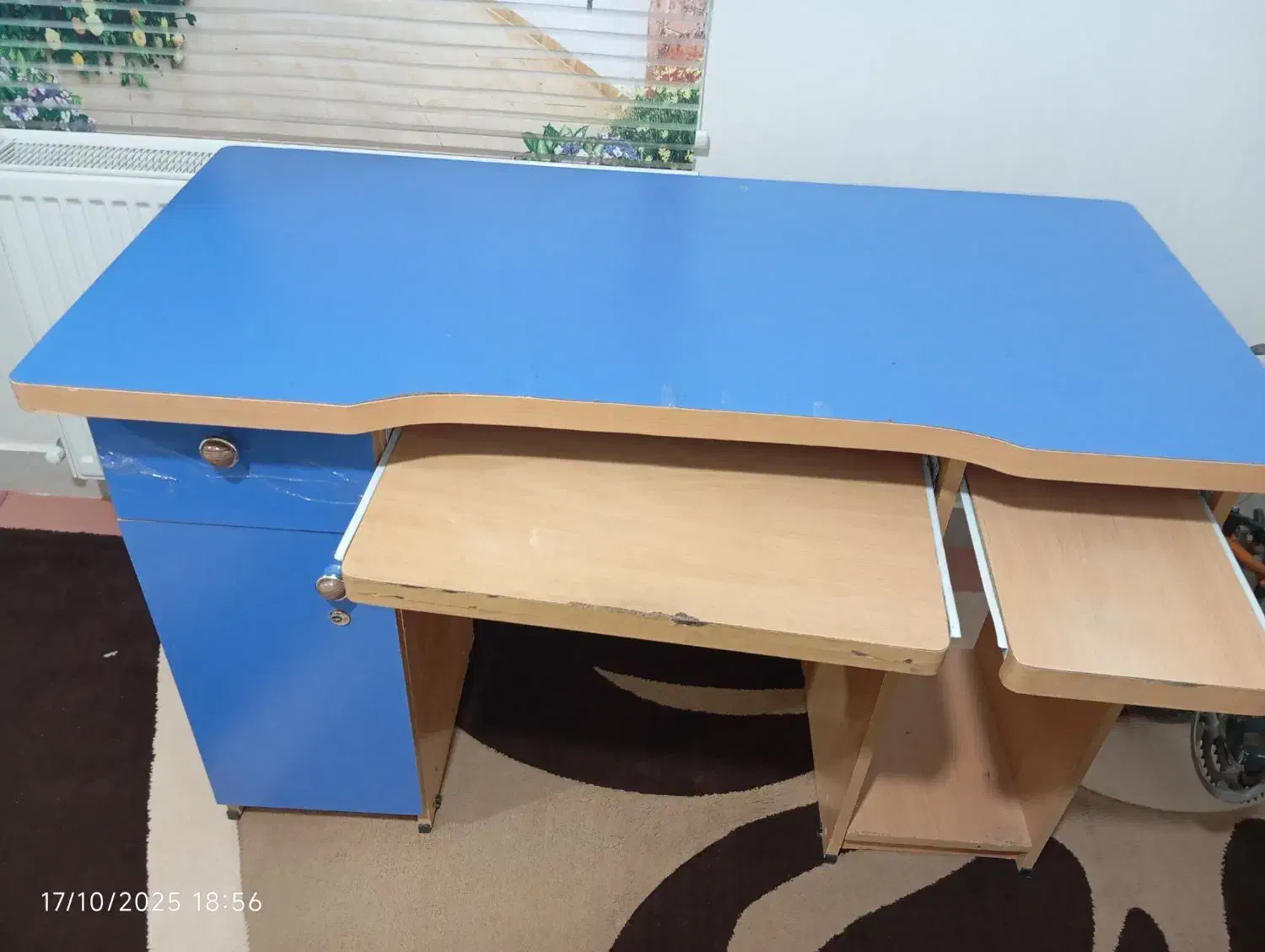 میز کامپیوتر ومانیتور|میز تحریر و کامپیوتر|ایلام, |دیوار