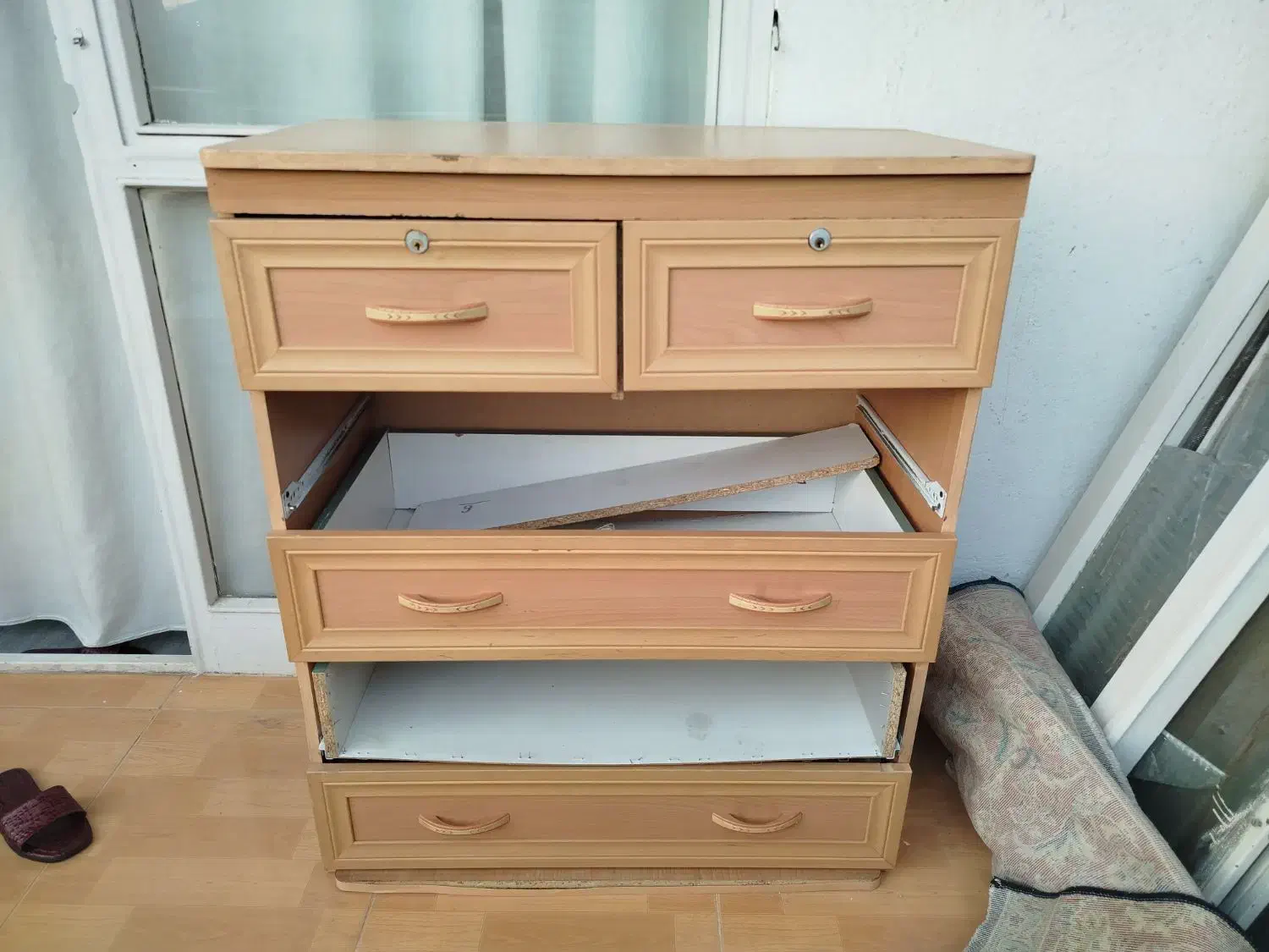 دراور|جاکفشی، کمد، دراور|فولادشهر, B5|دیوار