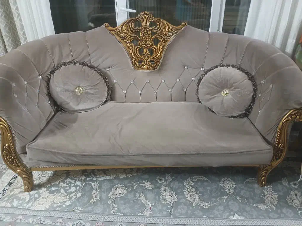 مبل راحتی  ۸نفره|مبلمان خانگی و میز عسلی|فولادشهر, مسکن مهر فولادشهر|دیوار