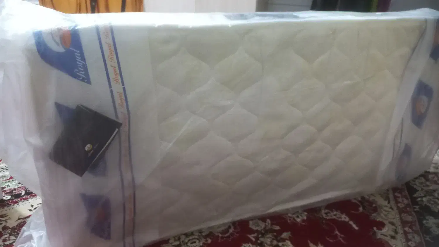 تشک رویال نونو .داخل نایلون. ۱۳۰×۷۰|تشک تختخواب|خمینی‌شهر, |دیوار