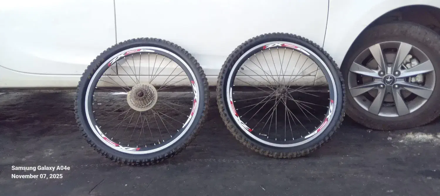 لاستیک دوچرخه|دوچرخه، اسکیت، اسکوتر|شهریار, یوسف آباد صیرفی|دیوار