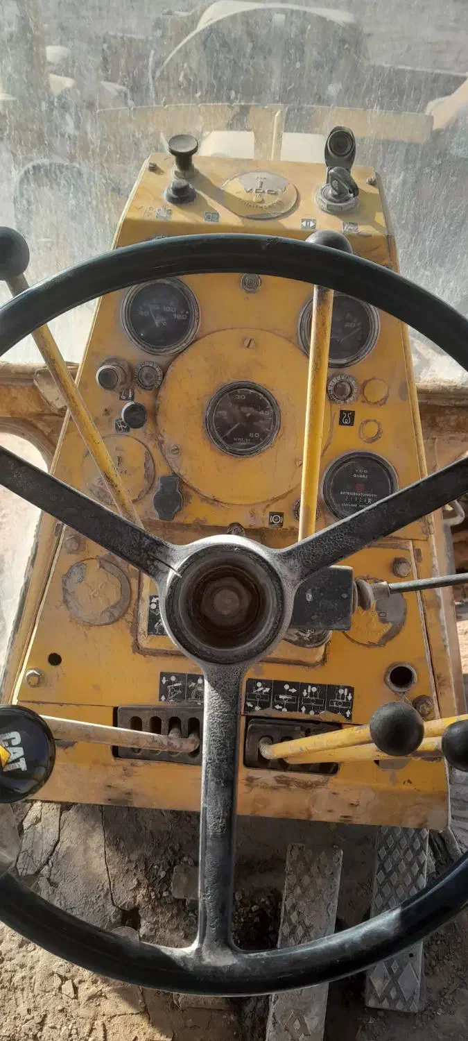 گریدر فان ۲۰۵ کم کار|خودرو سنگین|تهران, آذری|دیوار