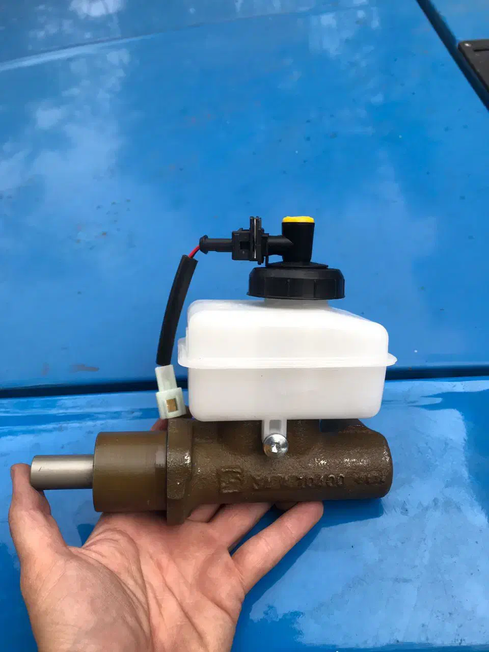 پمپ ترمز نیسان وانت|قطعات یدکی و لوازم جانبی|رشت, آزادگان|دیوار