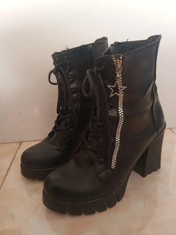 نیم بوت|کیف، کفش، کمربند|شیراز, شهرک استقلال|دیوار