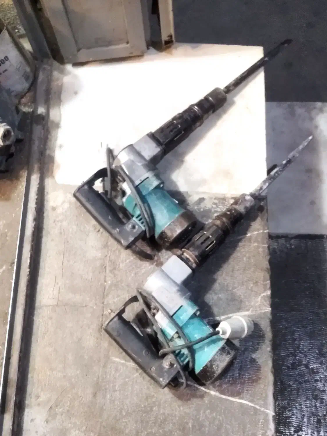 اجاره و خریدو فروش وسایل بنایی تخته بشکه نردبان و.|مصالح و تجهیزات ساختمان|کرج, شهرک بنفشه|دیوار