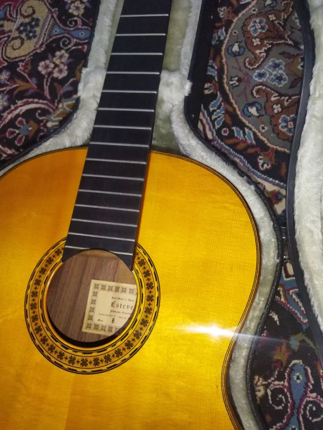 گیتار کلاسیک اسپانیایی استیو Esteve 8|گیتار، بیس، امپلیفایر|قوچان, |دیوار