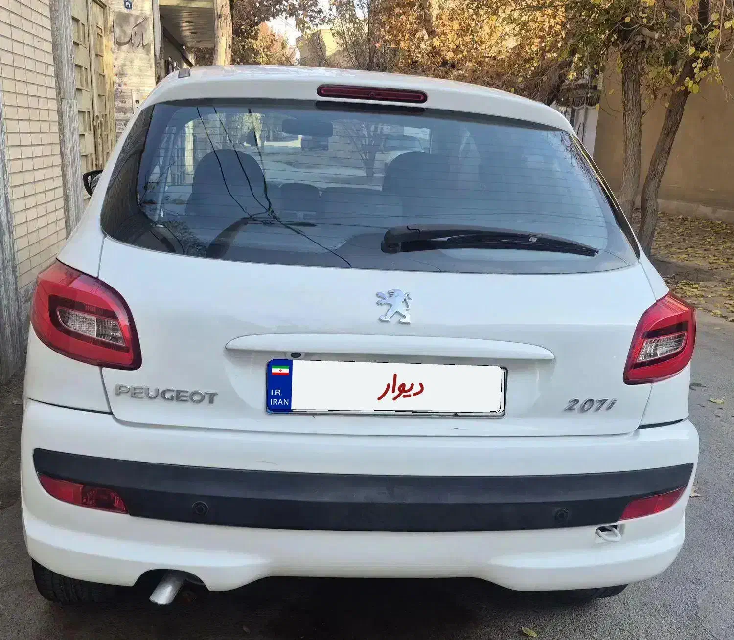 ۲۰۷مدل۹۸ بسیارسلامت|خودرو سواری و وانت|اصفهان, فروردین|دیوار