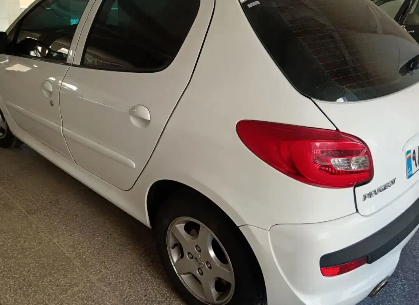 207مدل402سقف.پانا|خودرو سواری و وانت|یزد, |دیوار