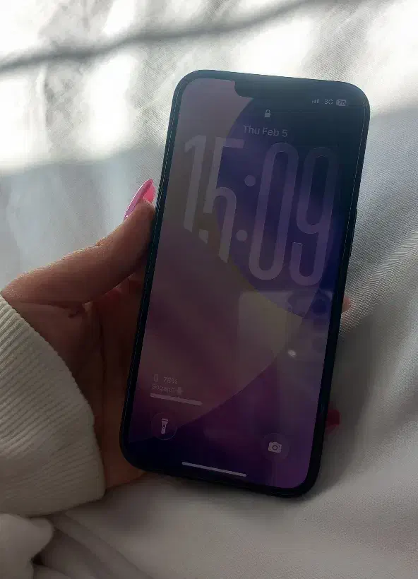 گوشی|موبایل|اندیشه, اندیشه فاز ۴|دیوار