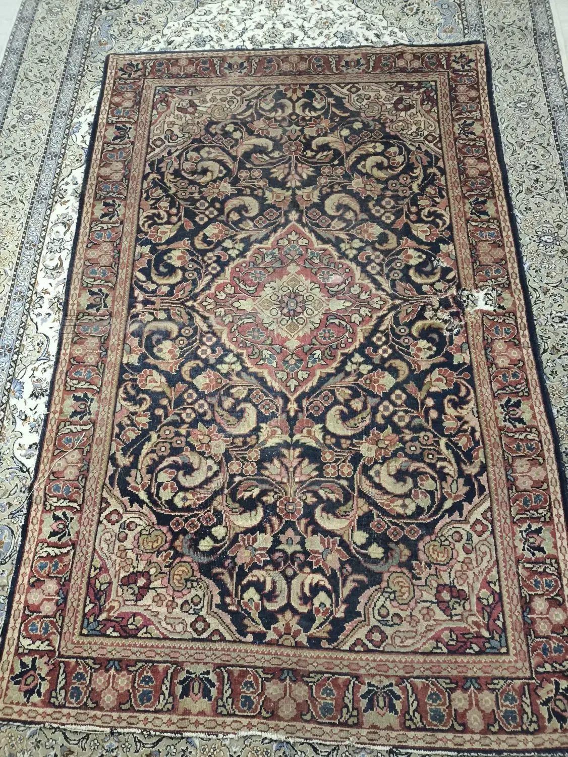 فرش قدیمی کهنه انتیک|فرش|ملارد, |دیوار