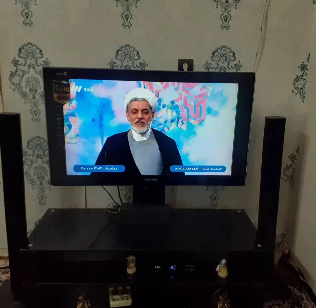 لوازم صوتی و تصویری|تلویزیون و پروژکتور|قم, یزدان‌شهر|دیوار