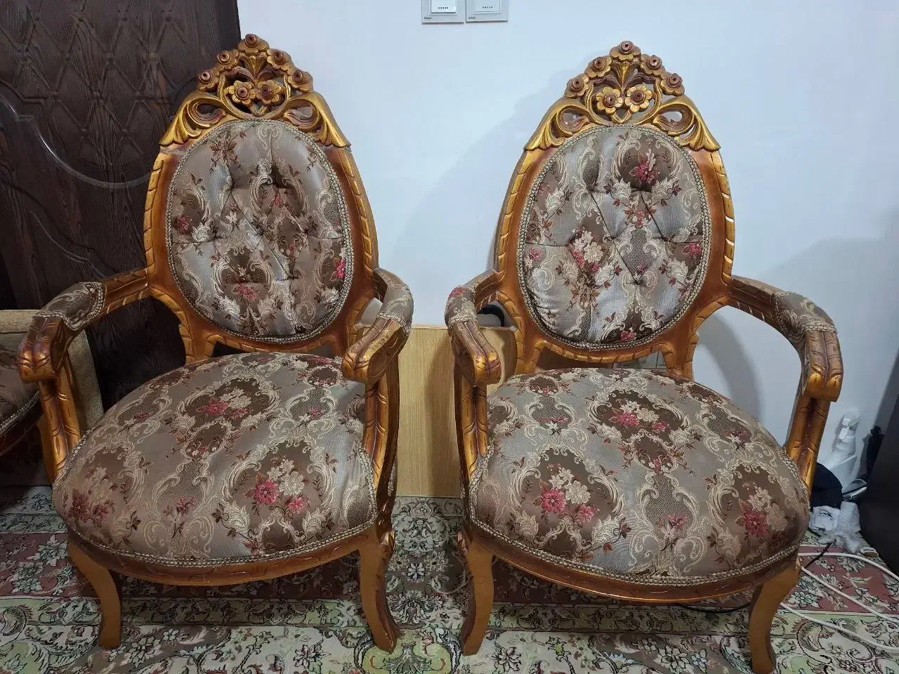 مبل سلطنتی ۹ نفره|مبلمان خانگی و میز عسلی|شیراز, شهرک ایثار|دیوار