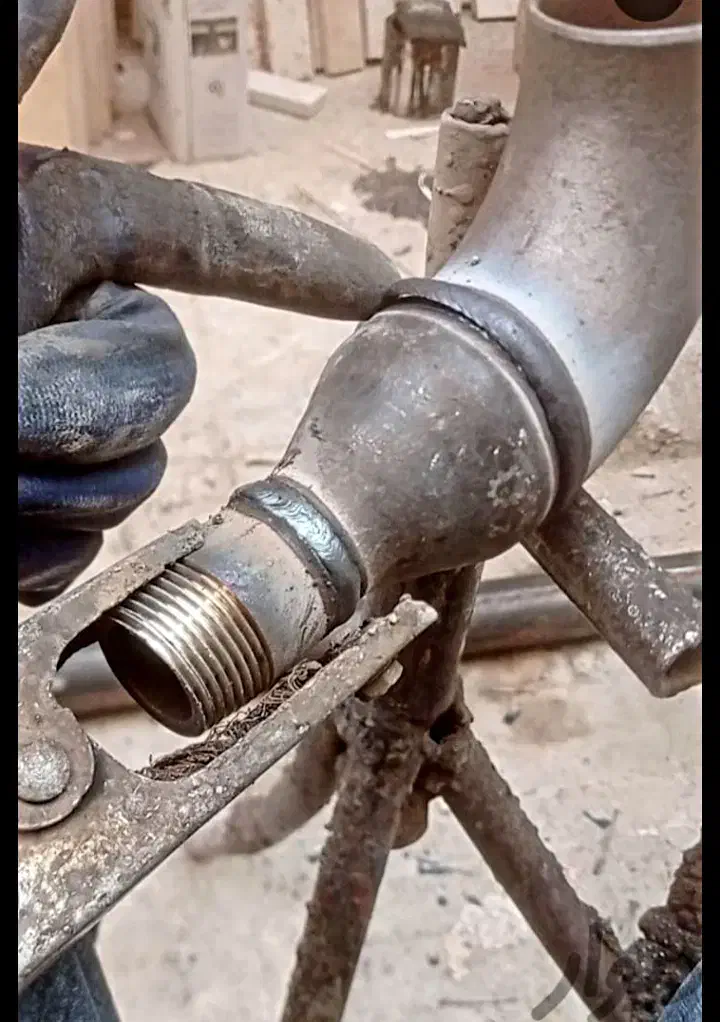 لوله کشی گاز توکار و روکار|خدمات پیشه و مهارت|بروجرد, |دیوار