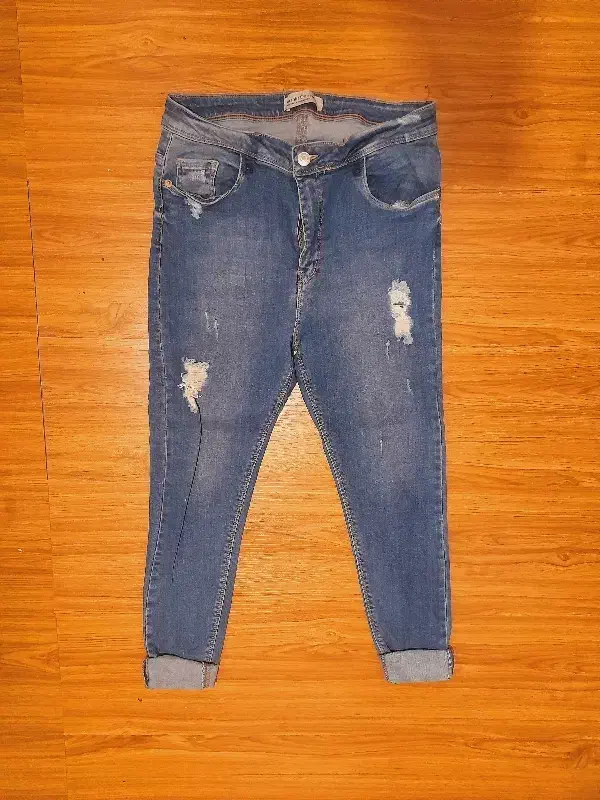 تعدادی شلوار دخترانه سایز نوجوان|لباس|رشت, آتشگاه|دیوار