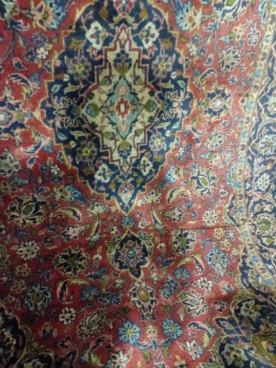 فرش دست بافت|فرش|رشت, منظریه|دیوار