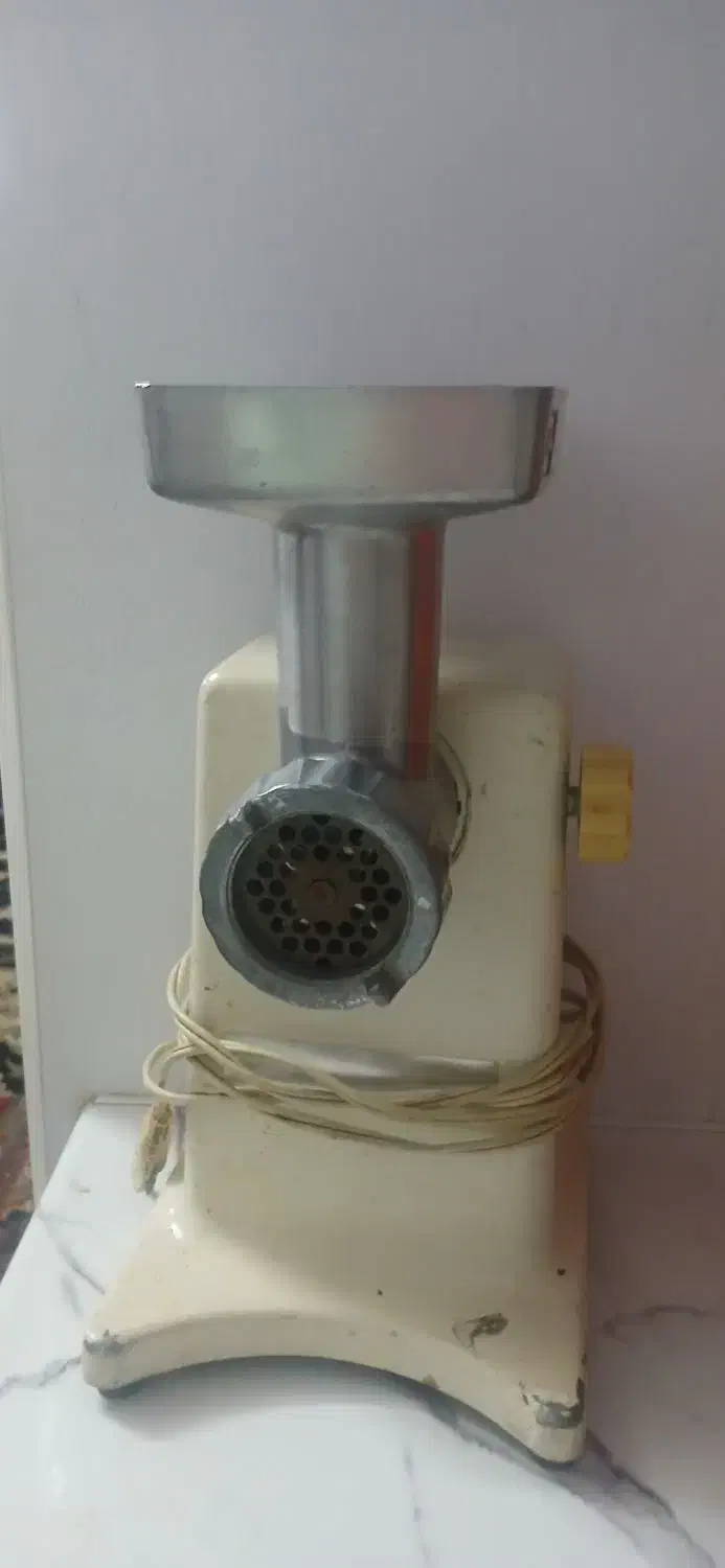 چند عدد وسایل خانه سالم درحد نو|آبمیوهگیر و آبمرکباتگیر|قم, انصارالحسین|دیوار