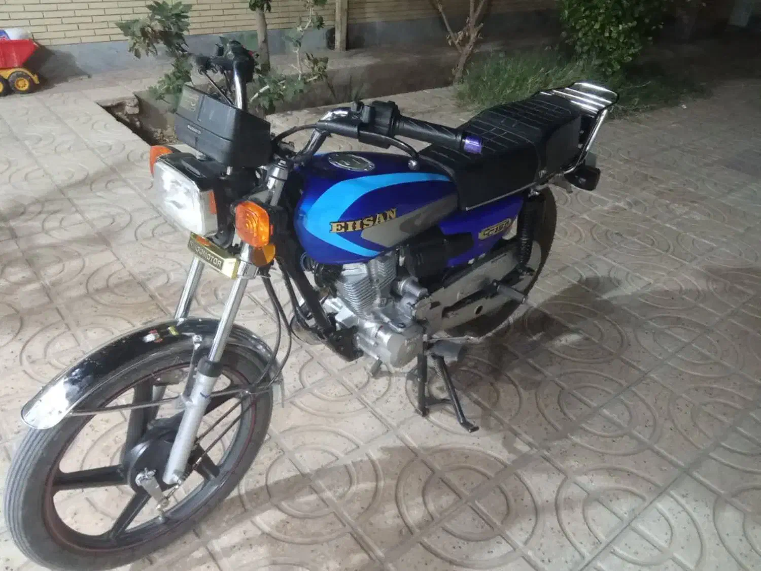 موتور 150احسان|موتورسیکلت|طبس, |دیوار