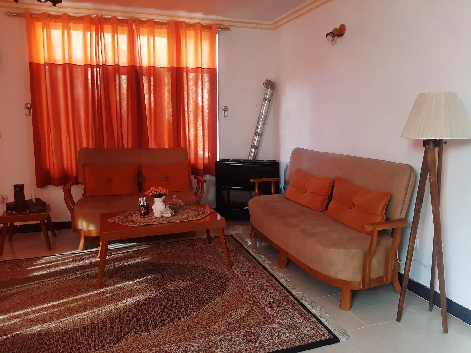 مبل راحتی مدل لهستانی|مبلمان خانگی و میز عسلی|کلاردشت, |دیوار