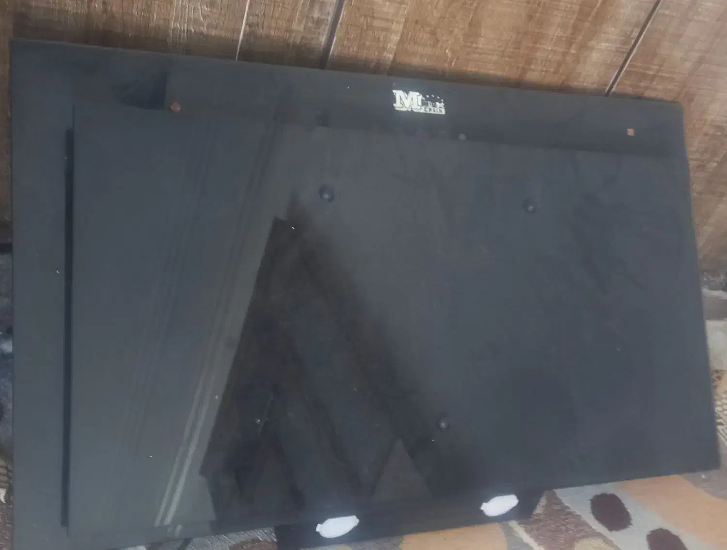 هود|هود|تایباد, |دیوار