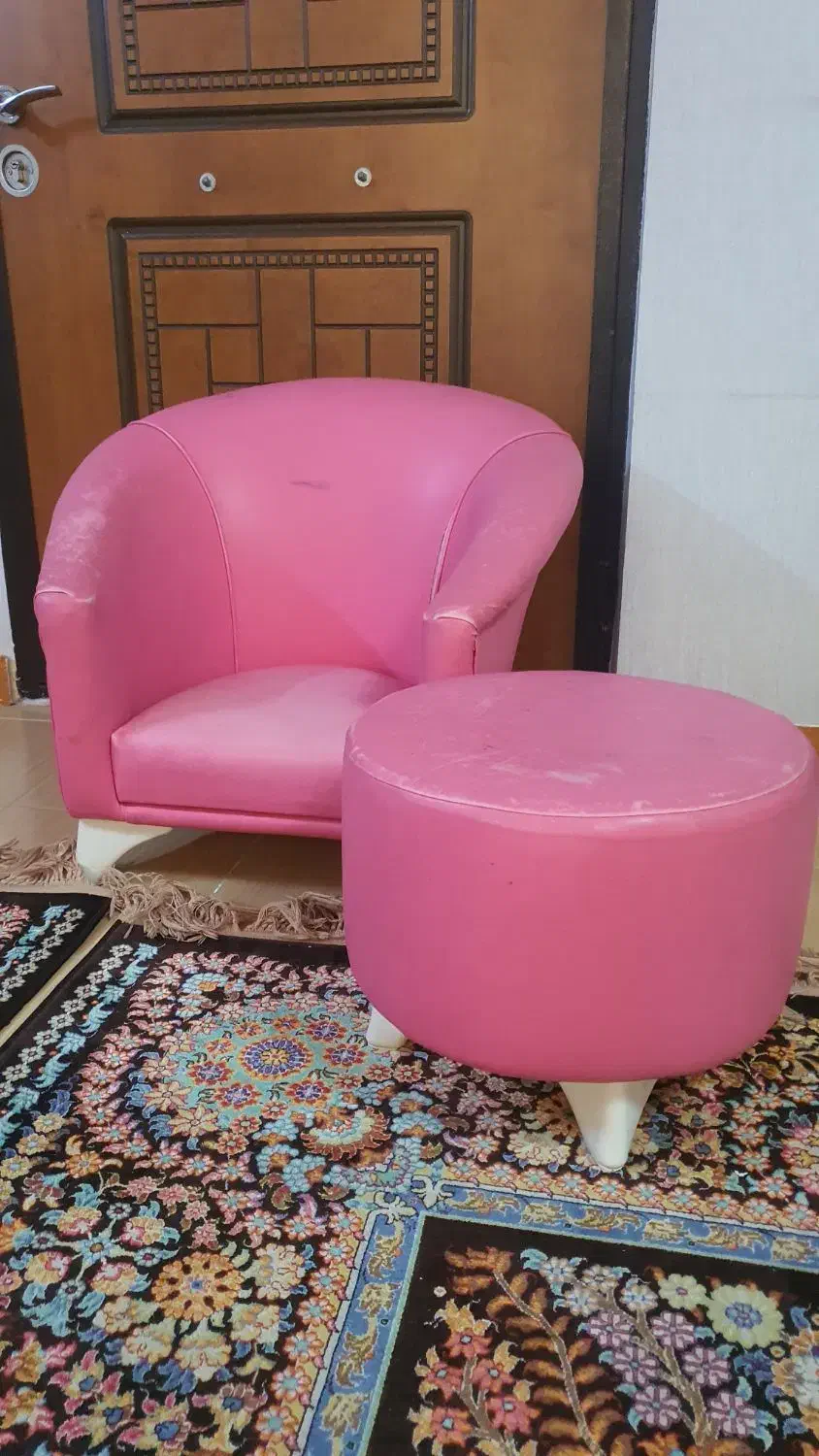 مبل و جلومبلی کودک|تخت و صندلی بچه|لاهیجان, کوی خزر|دیوار