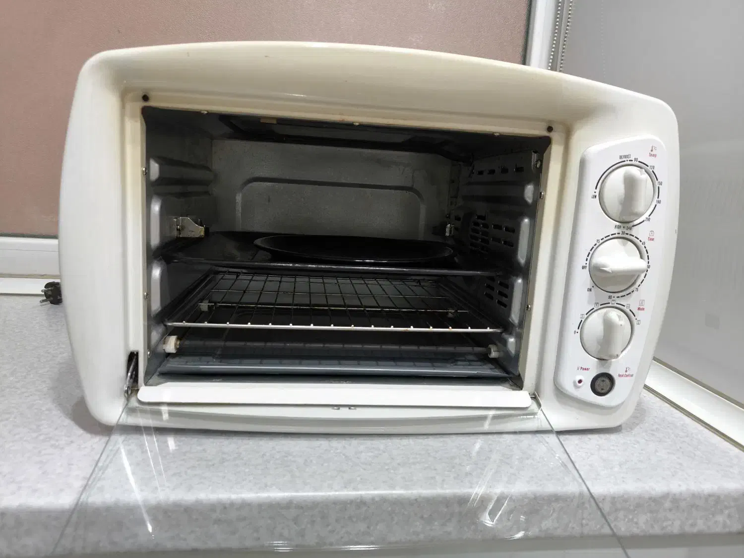 توستر beem|اجاق گاز و لوازم برقی پخت‌وپز|تهران, باشگاه نفت|دیوار