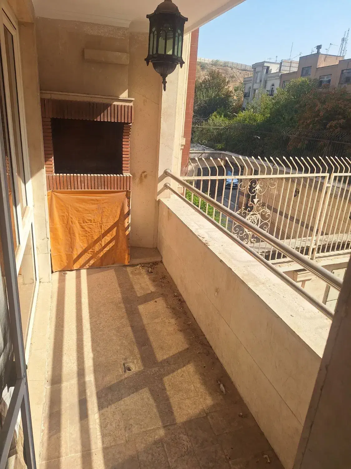 تکواحدی/ 80 متر 1 خواب / قابل تبدیل