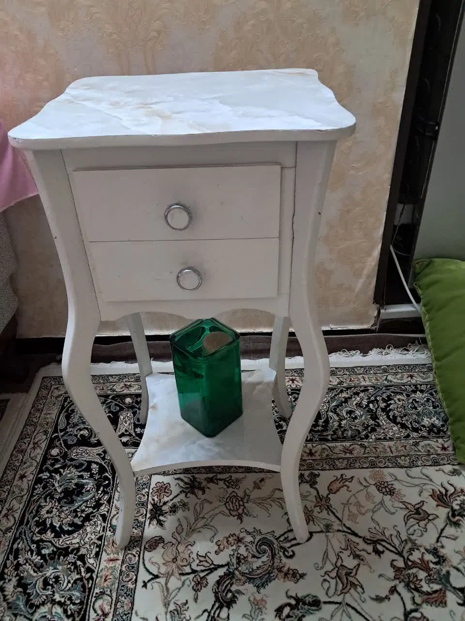 میز|میز تلفن|اهواز, شهرک دانشگاه|دیوار