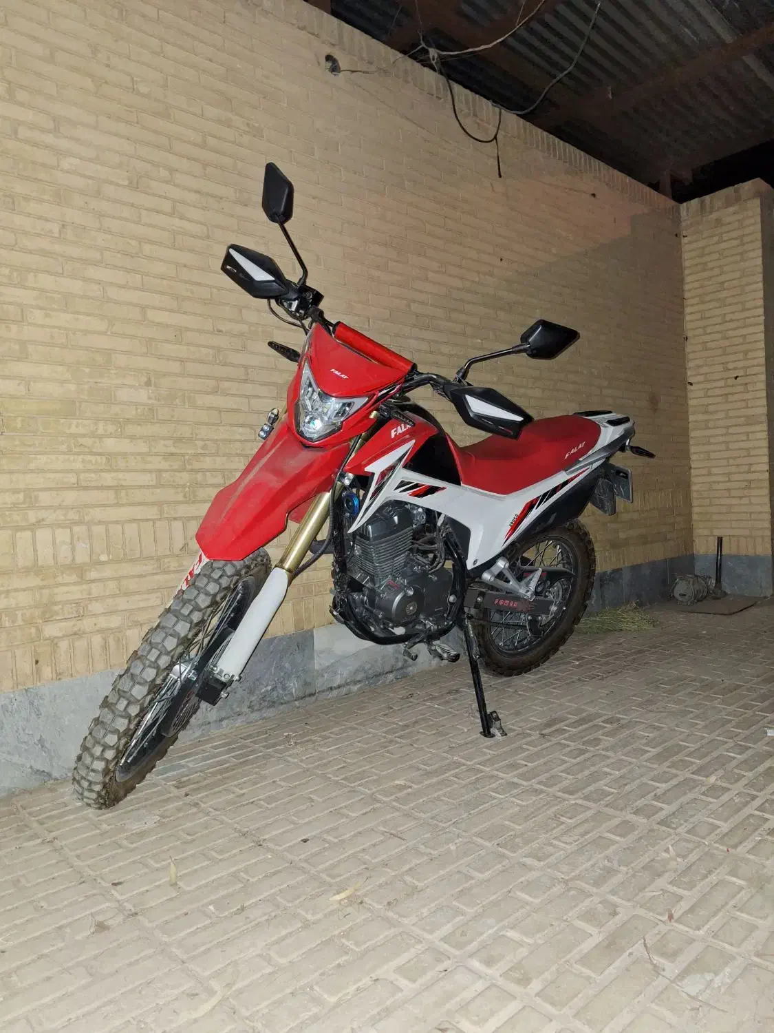 فلات CRF 200|موتورسیکلت|یزد, |دیوار