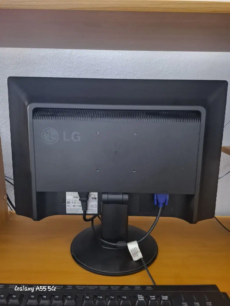 مانیتور ۱۹ اینچ ال جی|قطعات و لوازم جانبی رایانه|پاکدشت, پاکدشت (مامازند)|دیوار