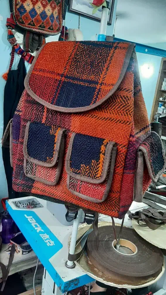 تولید کیف های جاجیم و گلیم و موج|کیف، کفش، کمربند|قرچک, زیبا شهر|دیوار