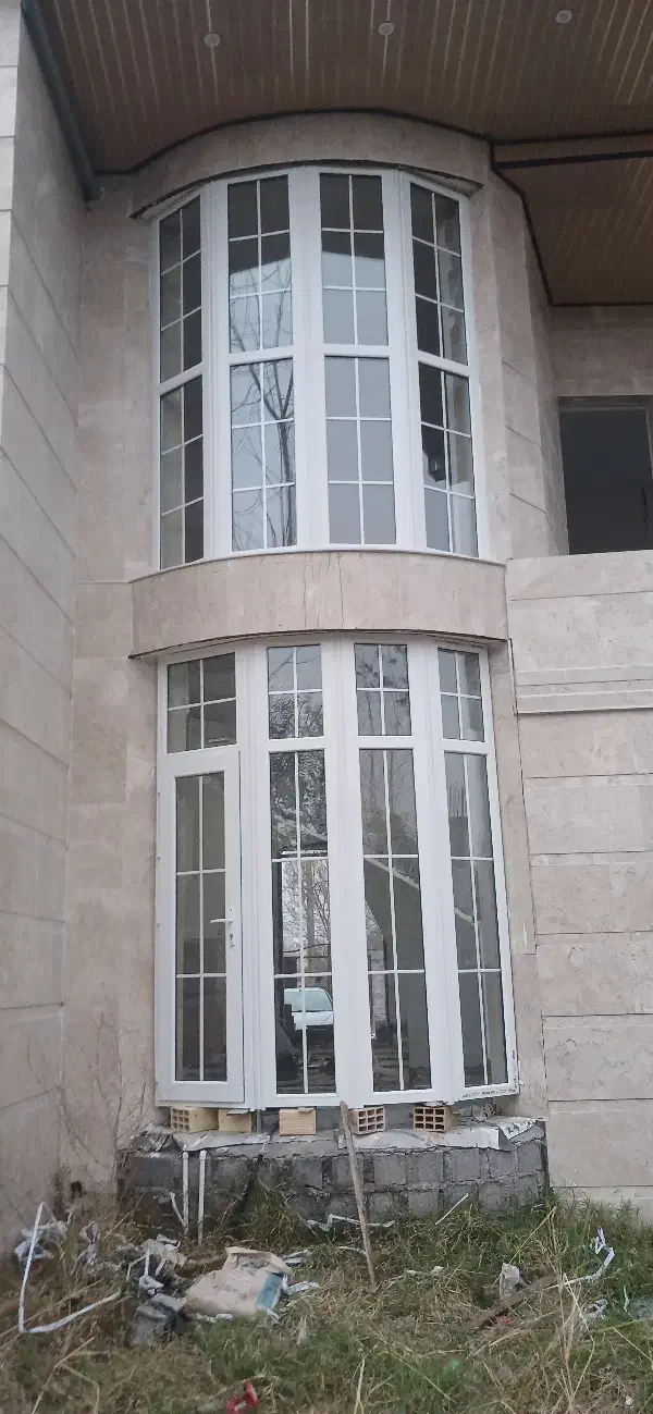 ساخت و تعمیر توری و پنجره دوجداره upvc|خدمات پیشه و مهارت|رشت, استقامت ۱|دیوار