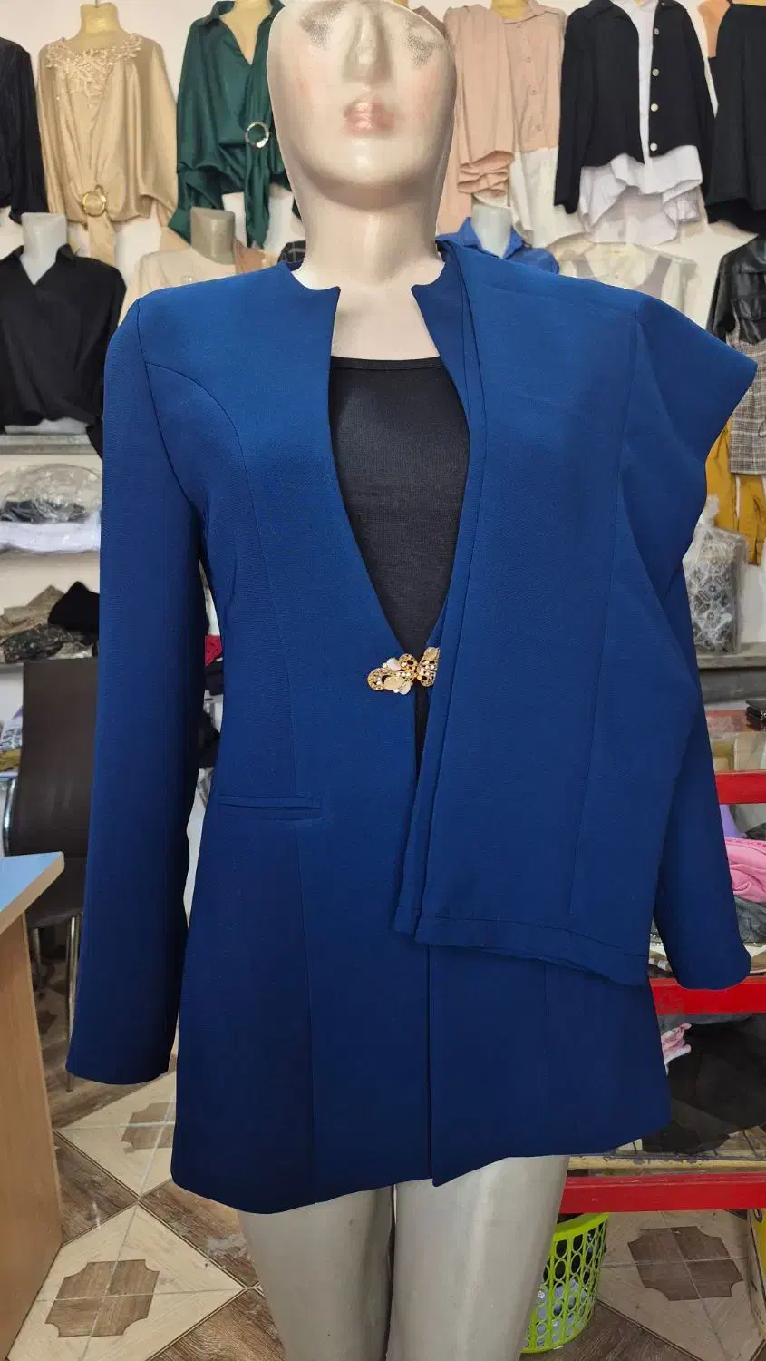 لباس مجلسی|لباس|تبریز, |دیوار