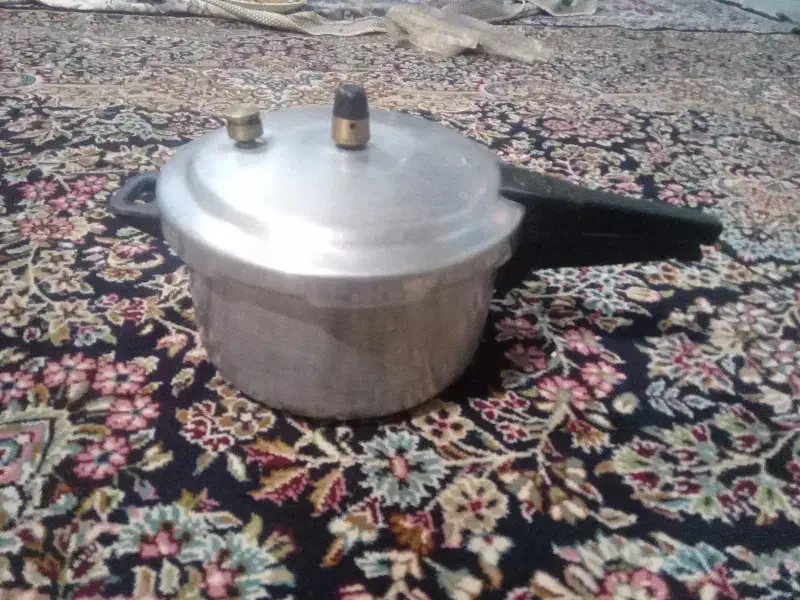 دیگ زودپز جنس اصلی|ظروف پخت‌وپز|کرمان, |دیوار