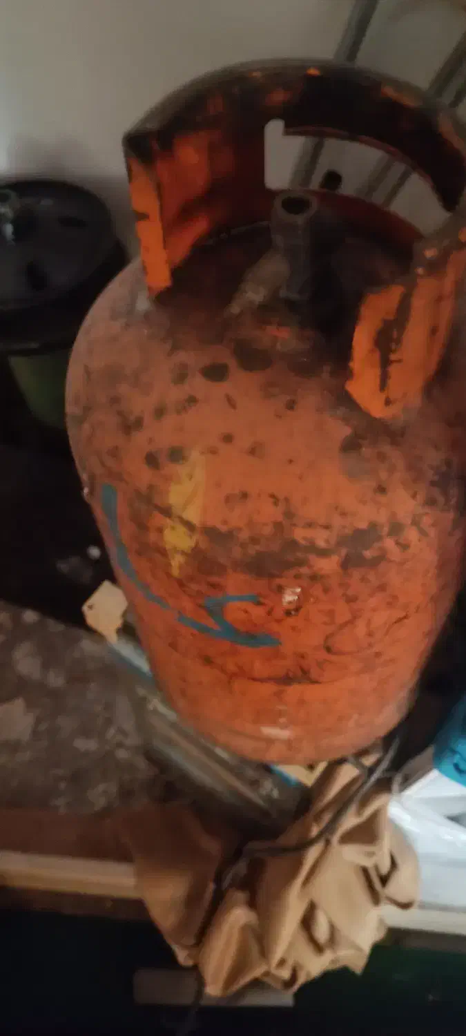 کپسول بزرک و کوچک|اجاق گاز و لوازم برقی پختوپز|رشت, شهریاران|دیوار