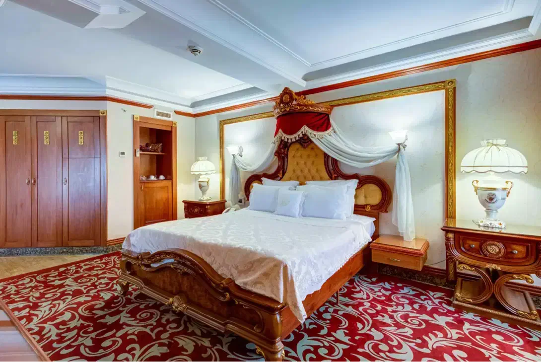 تور ریلی پنج روزه مشهد بدون بیعانه|تور و چارتر|ری, شهید غیوری (ابن باویه)|دیوار