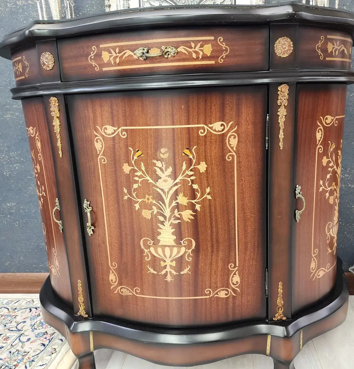 ویترین و کنسول|بوفه، ویترین، کنسول|یزد, |دیوار