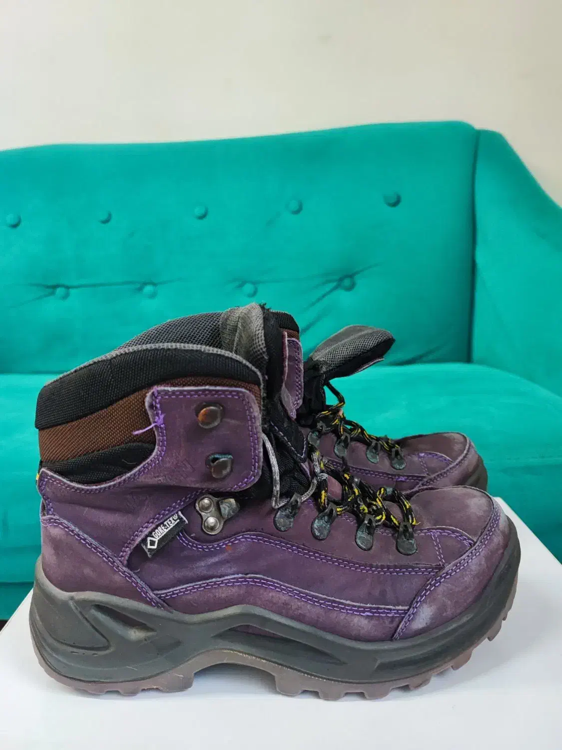 کفش کوهنوردی زنانه مکوان|کیف، کفش، کمربند|تهران, قزل قلعه|دیوار