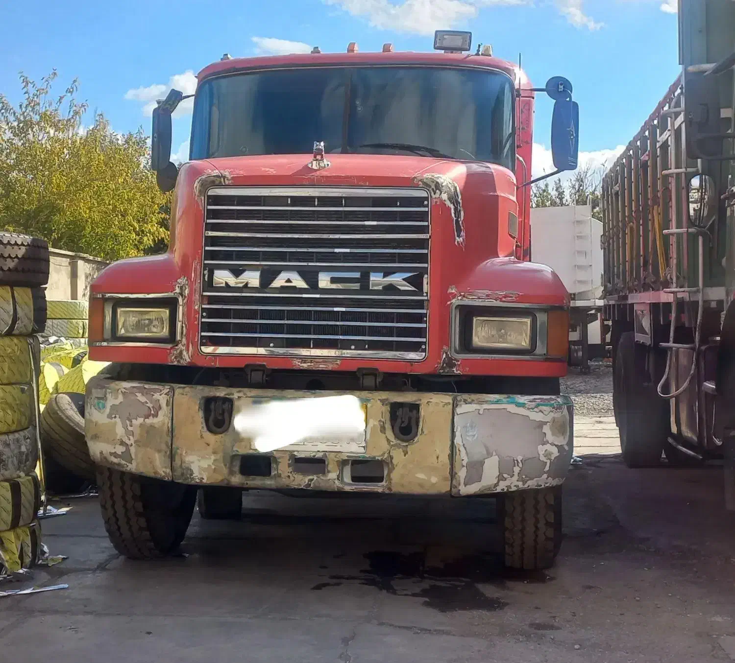 ماک دلفینی، کشنده|خودرو سنگین|اسلامشهر, صادقیه|دیوار