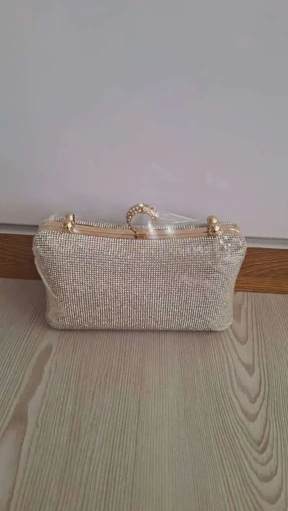 کیف مجلسی|کیف، کفش، کمربند|جلفا, |دیوار