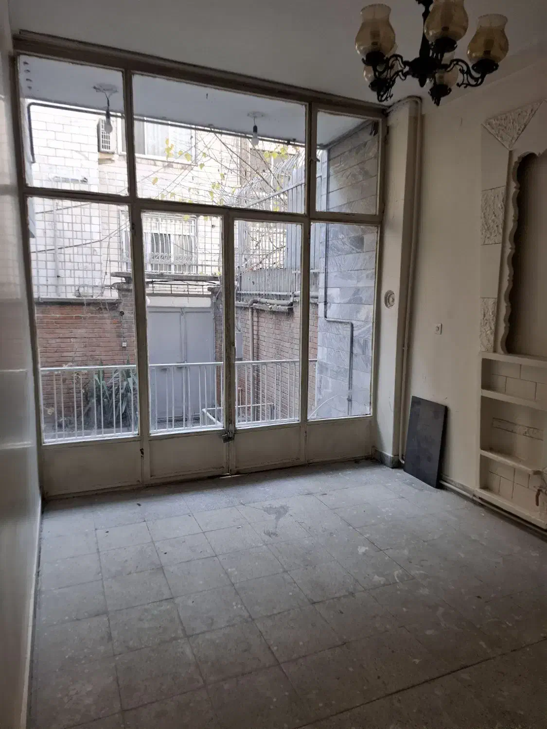 اجاره110متر2طبقه(ملک مستقل)نزدیک مترو