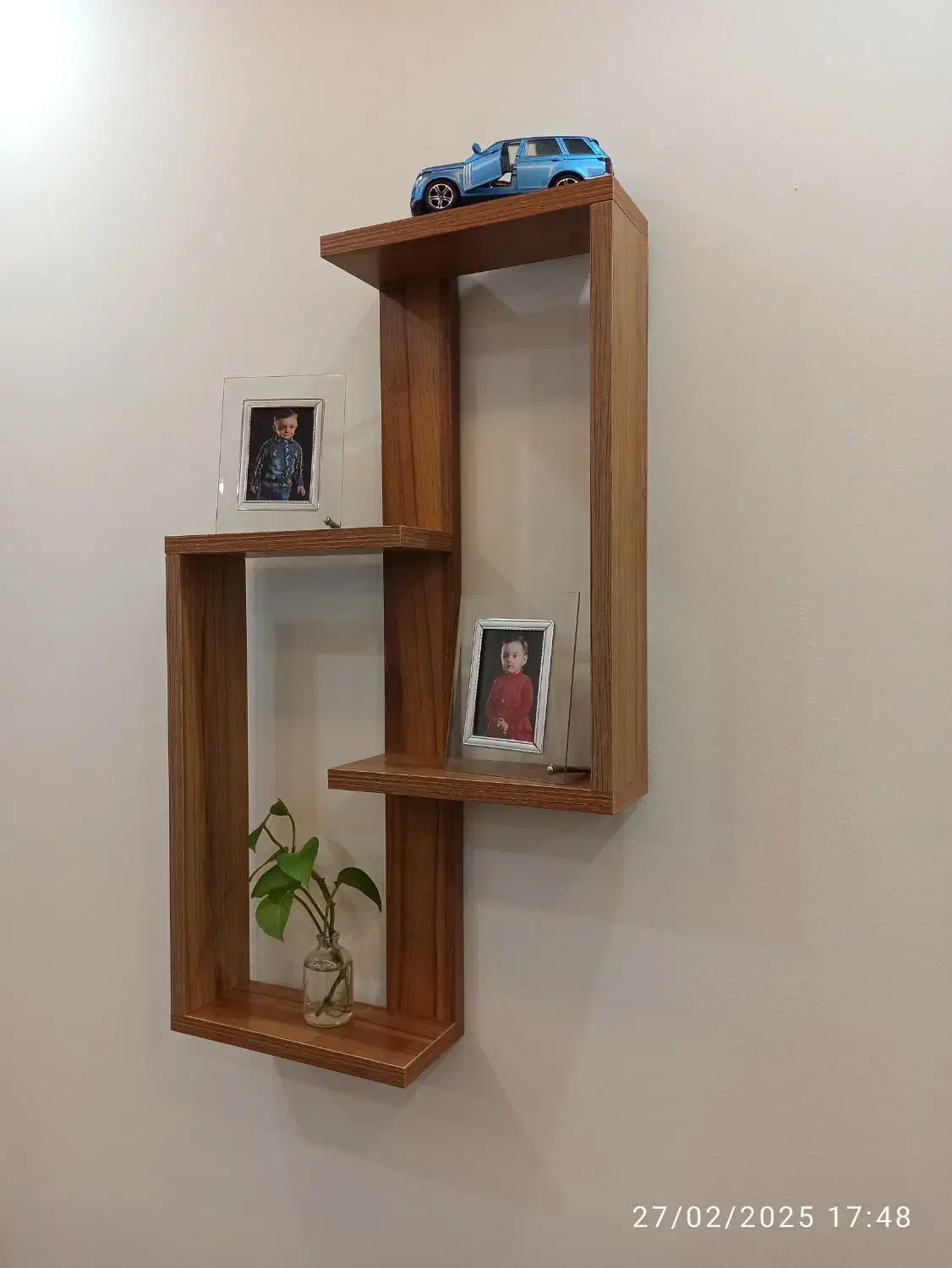 شلف دیواری|کتابخانه، شلف، قفسه‌های دیواری|برخوار, |دیوار