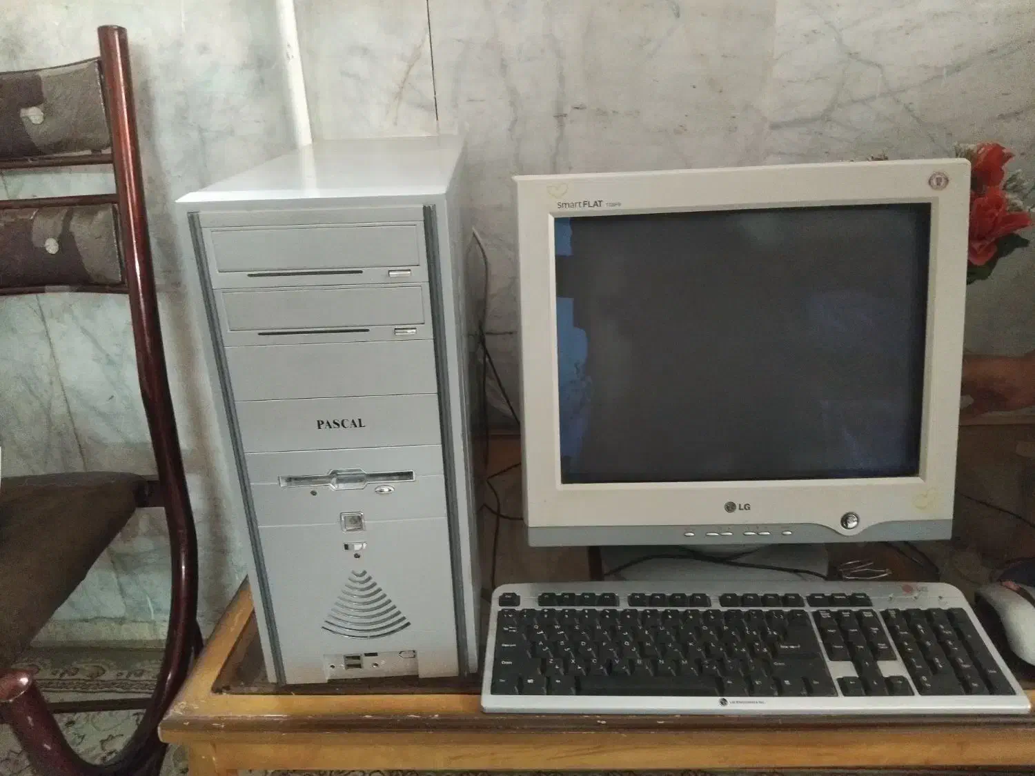 کامپیوتر و کیس|رایانه رومیزی|اصفهان, رهنان|دیوار