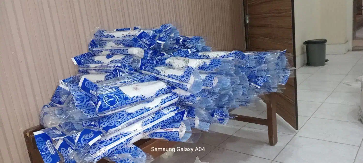 سفره یکبار مصرف|ظروف نگهدارنده، پلاستیکی، یک‌بارمصرف|چادگان, |دیوار