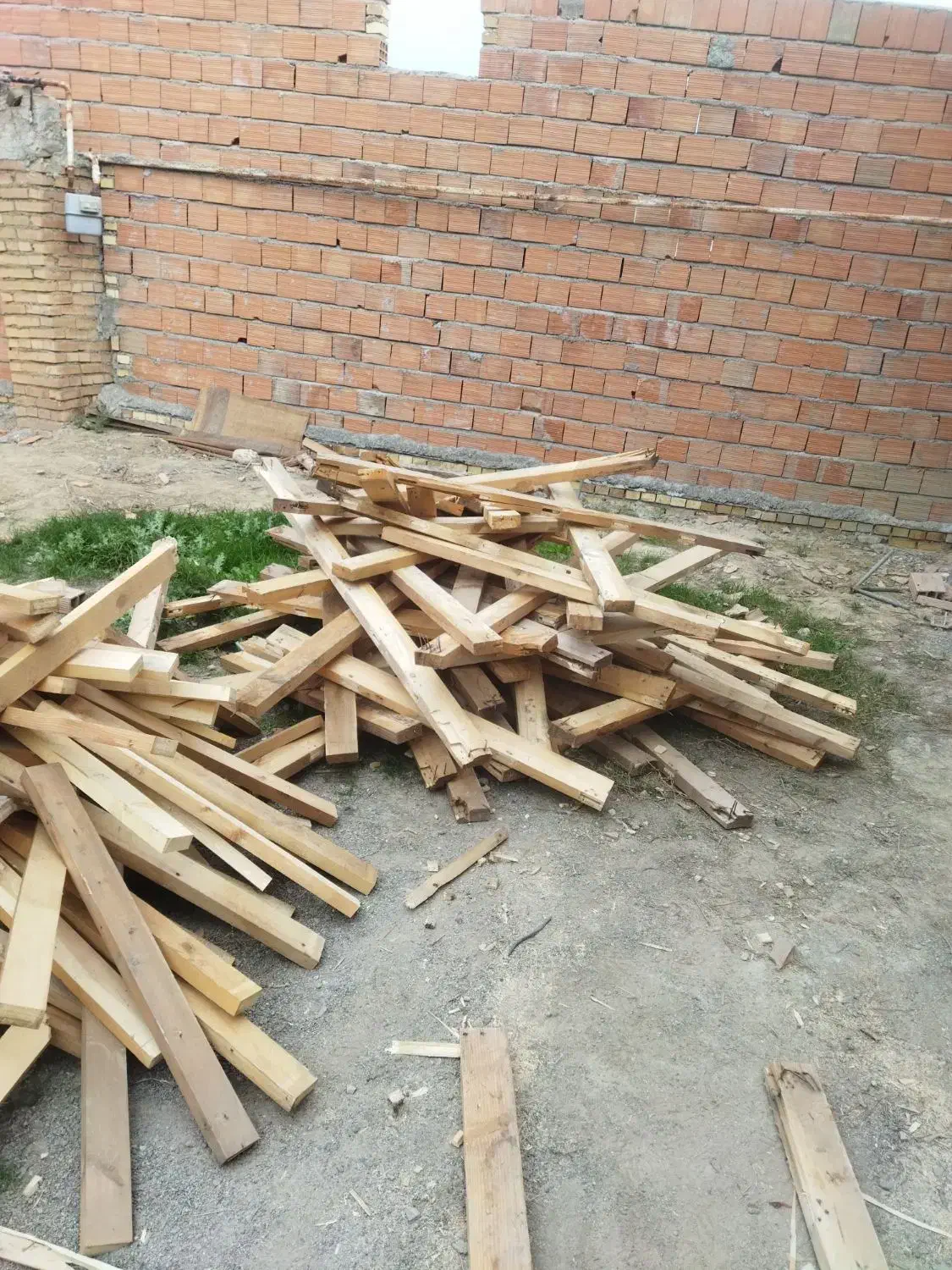 فروش چوب روسی|عمده‌فروشی|آق قلا, |دیوار