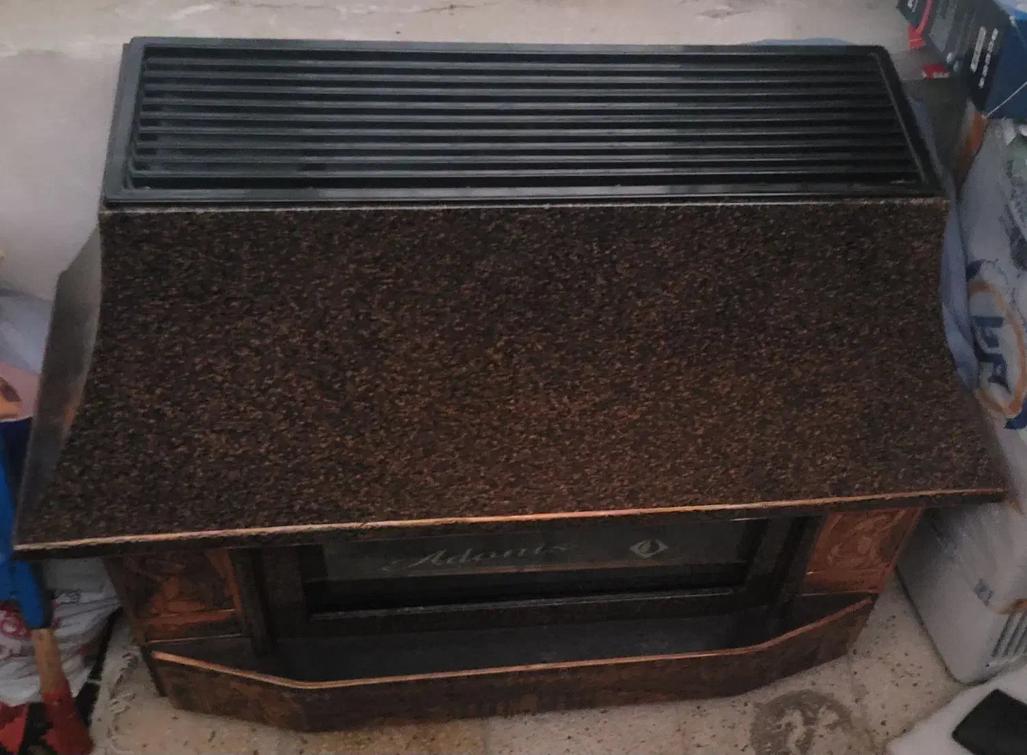 بخاری شومینه آدونیس کم کارکرده شیک و زیبا|بخاری، هیتر، شومینه|سنندج, |دیوار